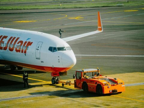 How to Start a Profitable Cargo Aircraft Business in 2025