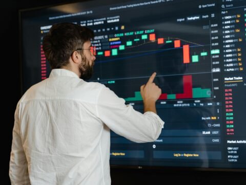 How to Use Blockchain Technology for Business Transparency